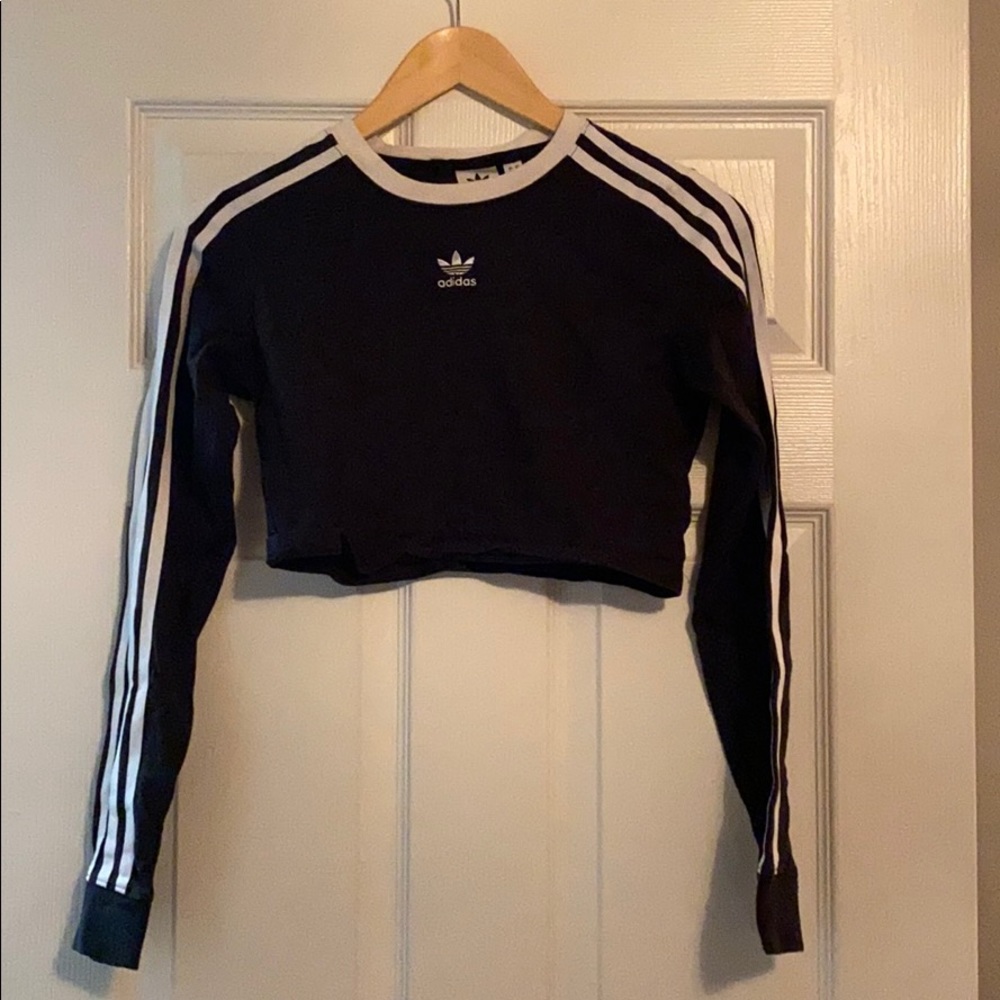 Adidas Cropped Shirt